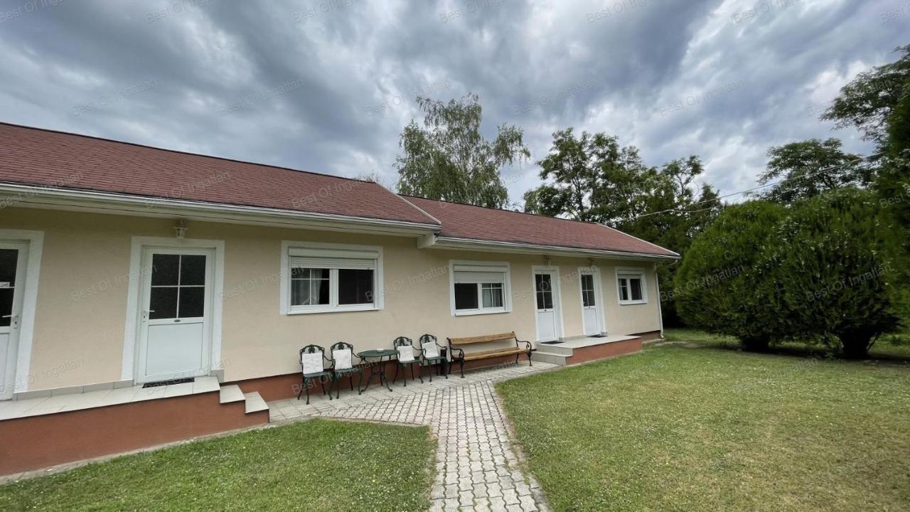 Motel Hummel Per ภายนอก รูปภาพ